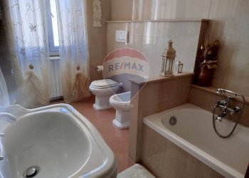 Bagno - Villa via Gubbio
 
1, Nettuno - foto 28