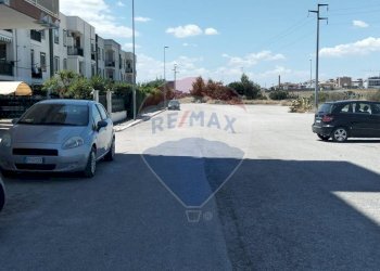 Edificio all\'aperto - Appartamento Piazza Delle Viole
 
14, Manfredonia - foto 2