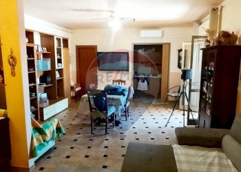 Soggiorno - Appartamento Piazza Delle Viole
 
14, Manfredonia - foto 4