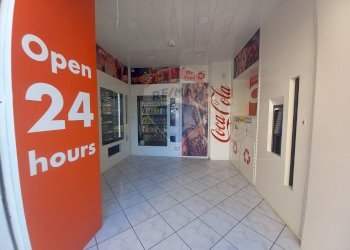 Cucina - Locale Commerciale Via San Carlo
 
113, Caserta - foto 2