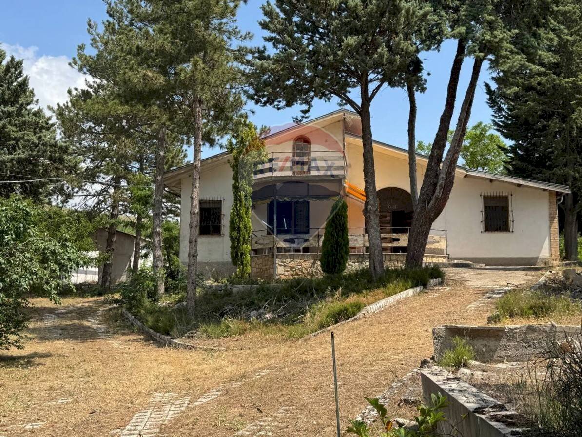 Casa all\'aperto - Casa indipendente VIA PERETO - PUCCIANO
 
SNC, Navelli - foto 1