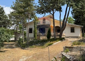 Casa all\'aperto - Casa indipendente VIA PERETO - PUCCIANO
 
SNC, Navelli - foto 1