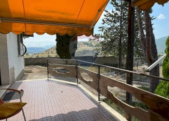 Balcone - Casa indipendente VIA PERETO - PUCCIANO
 
SNC, Navelli - foto 3