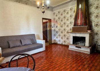 Soggiorno - Casa indipendente VIA PERETO - PUCCIANO
 
SNC, Navelli - foto 6
