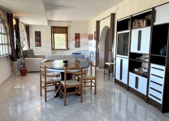 Sala da pranzo - Casa indipendente VIA PERETO - PUCCIANO
 
SNC, Navelli - foto 11