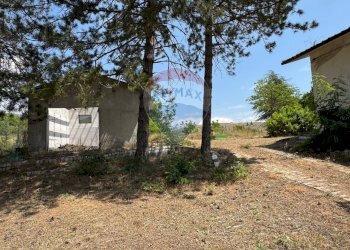 Giardino - Casa indipendente VIA PERETO - PUCCIANO
 
SNC, Navelli - foto 19