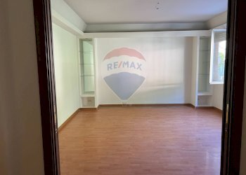 Stanza vuota - Appartamento via santa cecilia
 
2, Rogno - foto 4