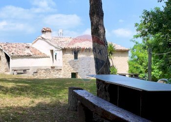 Casa all\'aperto - Independent house Via Forchiusa Est
10, Serra San Quirico - photo 15