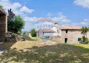 Casa all\'aperto - Independent house Via Forchiusa Est
10, Serra San Quirico - photo 17