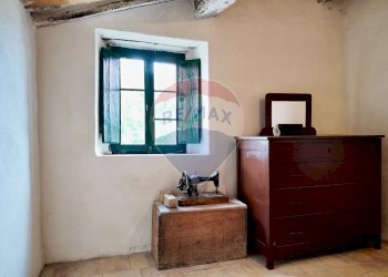 Camera / camera da letto - Independent house Via Forchiusa Est
10, Serra San Quirico - photo 39