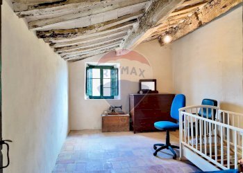 Camera / camera da letto - Independent house Via Forchiusa Est
10, Serra San Quirico - photo 40