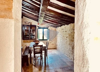 Sala da pranzo - Independent house Via Forchiusa Est
10, Serra San Quirico - photo 44