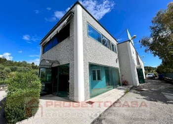 Foto 22 - Capannone Via dell'Artigianato
1, Colli del Tronto - foto 21