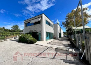 Foto 23 - Capannone Via dell'Artigianato
1, Colli del Tronto - foto 22