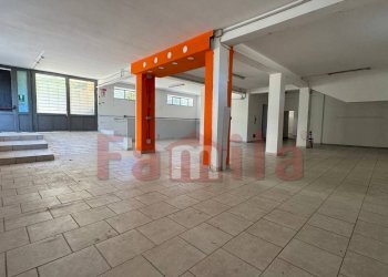 Foto 1 - Locale Commerciale Sirignano - foto 1