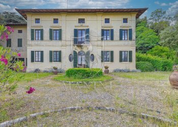 \nFoto 6\n - Castle centro
 
3, Siena - photo 6