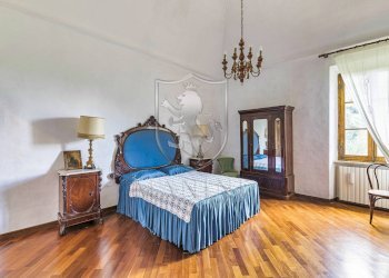 \nFoto 14\n - Castle centro
 
3, Siena - photo 14