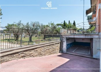 Foto 3 - Magazzino Via dei Laghi
 
5, Ciampino - foto 3