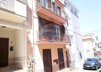 Edificio all\'aperto - Independent house VIA 4 NOVEMBRE
 
129, Balestrate - photo 1