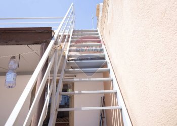 Scale - Independent house VIA 4 NOVEMBRE
 
129, Balestrate - photo 52