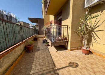 Terrazza - Quadrilocale Via Luigi Vanvitelli
 
2, Palermo - foto 10