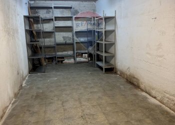 Dispensa di stoccaggio - Quadrilocale Via Luigi Vanvitelli
 
2, Palermo - foto 29