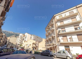 Foto 3 - Appartamento via Geraci
 
4, Castelbuono - foto 3