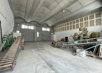 Foto 1 - Capannone Maddaloni - foto 1