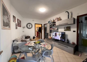 Trilocale Asti - foto 2