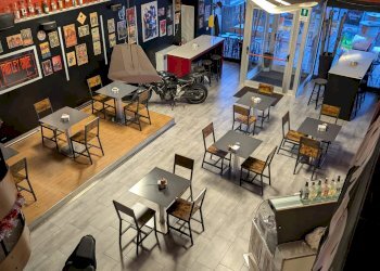 Bar Tavola Calda - Fredda piazza Umberto I, 10, San Giovanni Lupatoto - foto 1