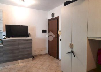 One-room apartment Via Monsignor V. Gandolfi, Castello d'Argile - photo 6