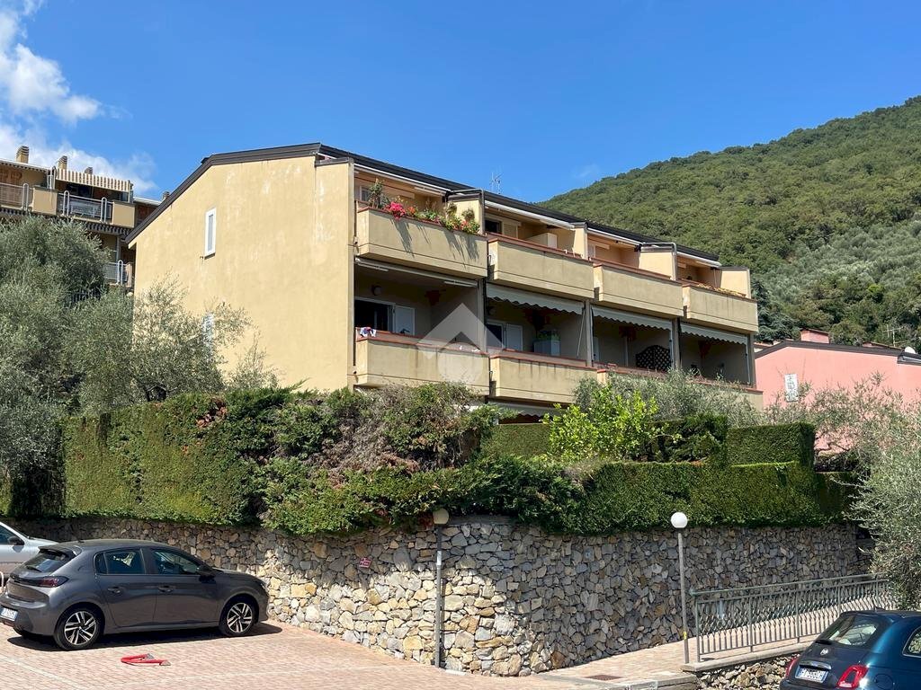 Three-room apartment Via Costa, Diano Arentino - photo 1