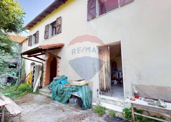 Independent house Via Ponte, 16
San Cipriano, Serra Riccò - photo 2