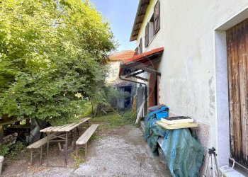 Independent house Via Ponte, 16
San Cipriano, Serra Riccò - photo 8
