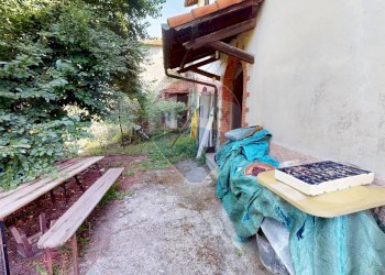 Independent house Via Ponte, 16
San Cipriano, Serra Riccò - photo 11