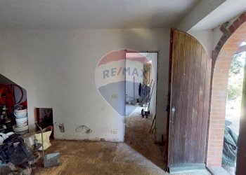Independent house Via Ponte, 16
San Cipriano, Serra Riccò - photo 36