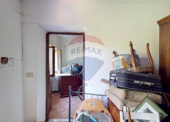 Independent house Via Ponte, 16
San Cipriano, Serra Riccò - photo 39