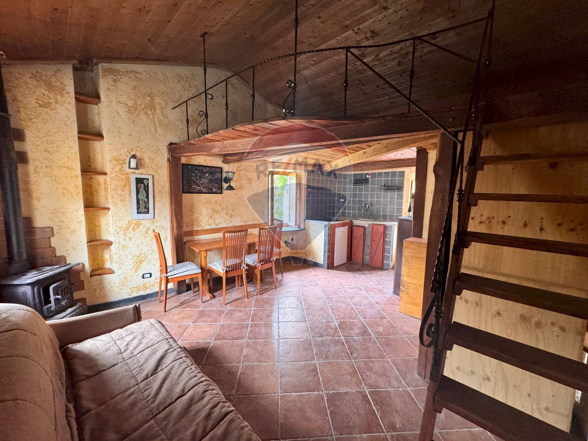 One-room apartment via del campo, snc 
 Borghetto di Vara, Borghetto di Vara - photo 1