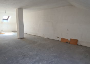 Mansarda - Cellar / Attic via Benedetto Dalmastro, 13, Cuneo (neighborhood San Paolo) - photo 10