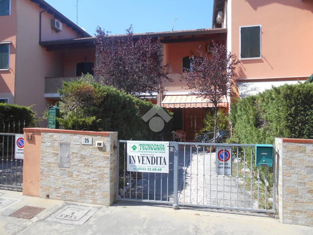 Terraced Villa Via Pisa, Comacchio - photo 2