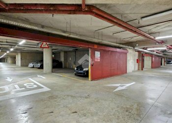 Parking space Via Giovanni Tomaso Invrea, Genova (neighborhood Foce) - photo 6