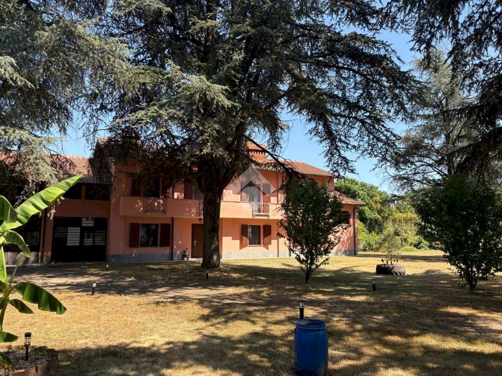 Villa Via del Fiume, Cuggiono - photo 1