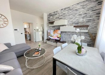 Three-room apartment Via Salvo d'Acquisto, Busto Garolfo - photo 3