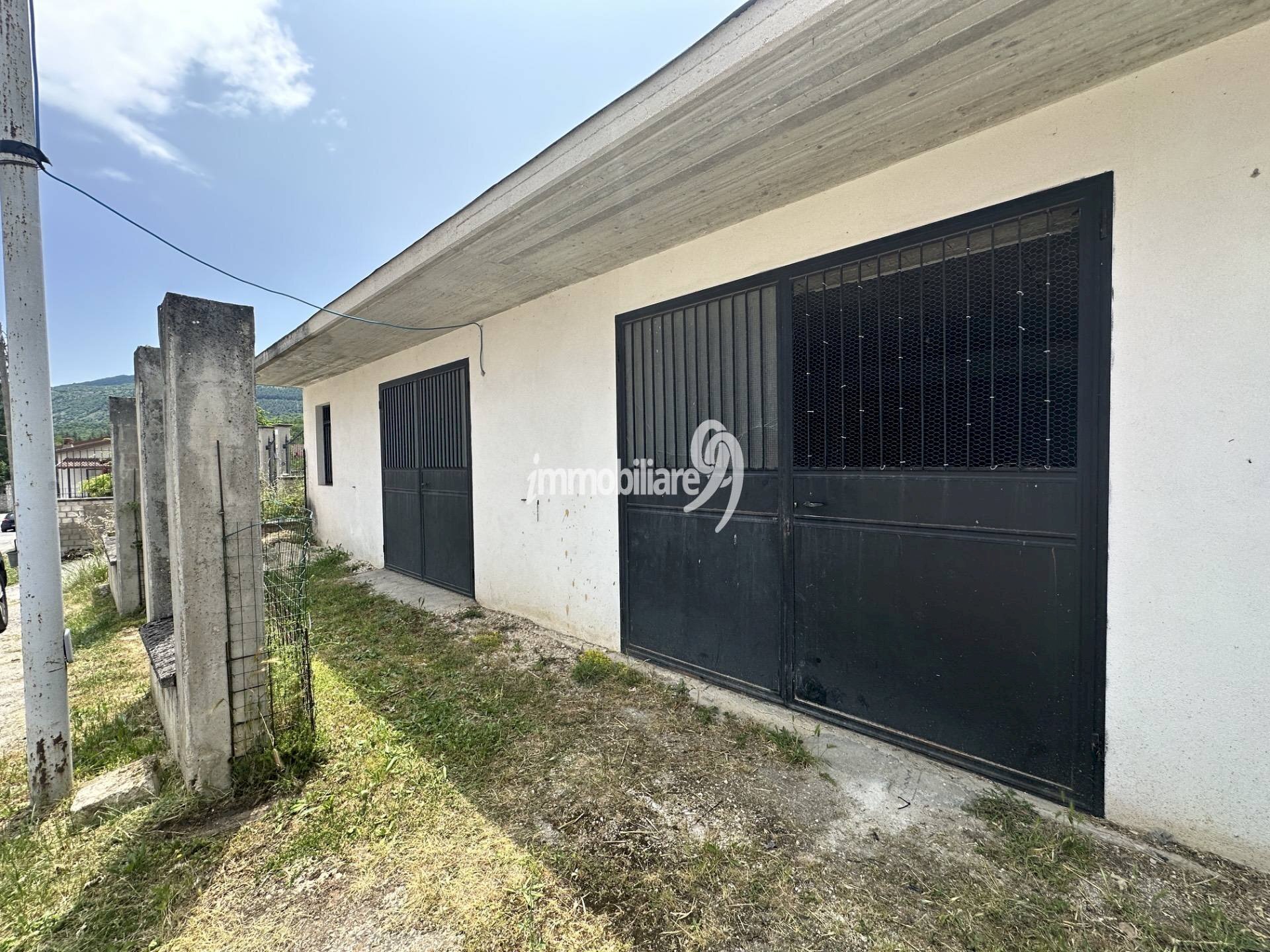 Foto 2 - Box Via della Libertà
 
snc, Ocre - photo 2