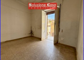 Foto 4 - Casa indipendente via Orsini, Canosa di Puglia - foto 4