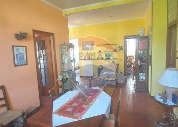 Sala da pranzo - Casa semi indipendente Via Fabio Filzi
 
2, Cittiglio - foto 10