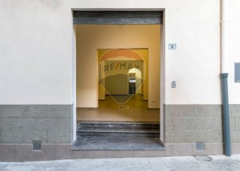 Edificio all\'aperto - Locale Commerciale Palermo - foto 1
