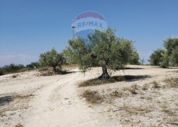 Vista dell\'acqua - Terreno edificabile Via Canonica
 
snc, Mazzarrone - foto 18