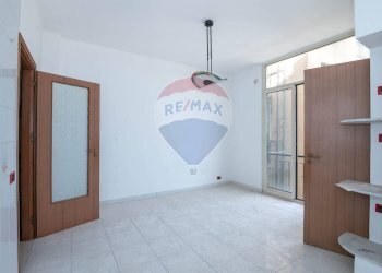 Stanza vuota - Appartamento Via Santa Maria Di Gesù
 
74, Caltagirone - foto 7