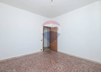 Stanza vuota - Appartamento Via Santa Maria Di Gesù
 
74, Caltagirone - foto 11